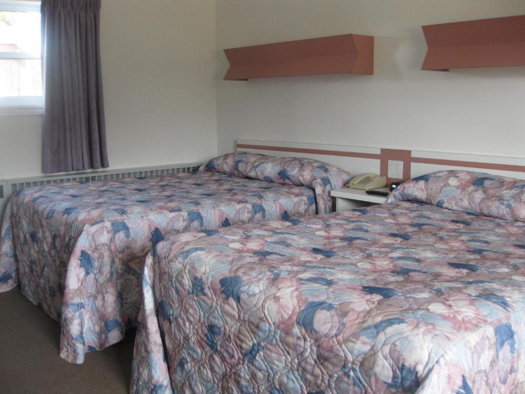 Daigle'S Motel Saint Leonard Habitación foto