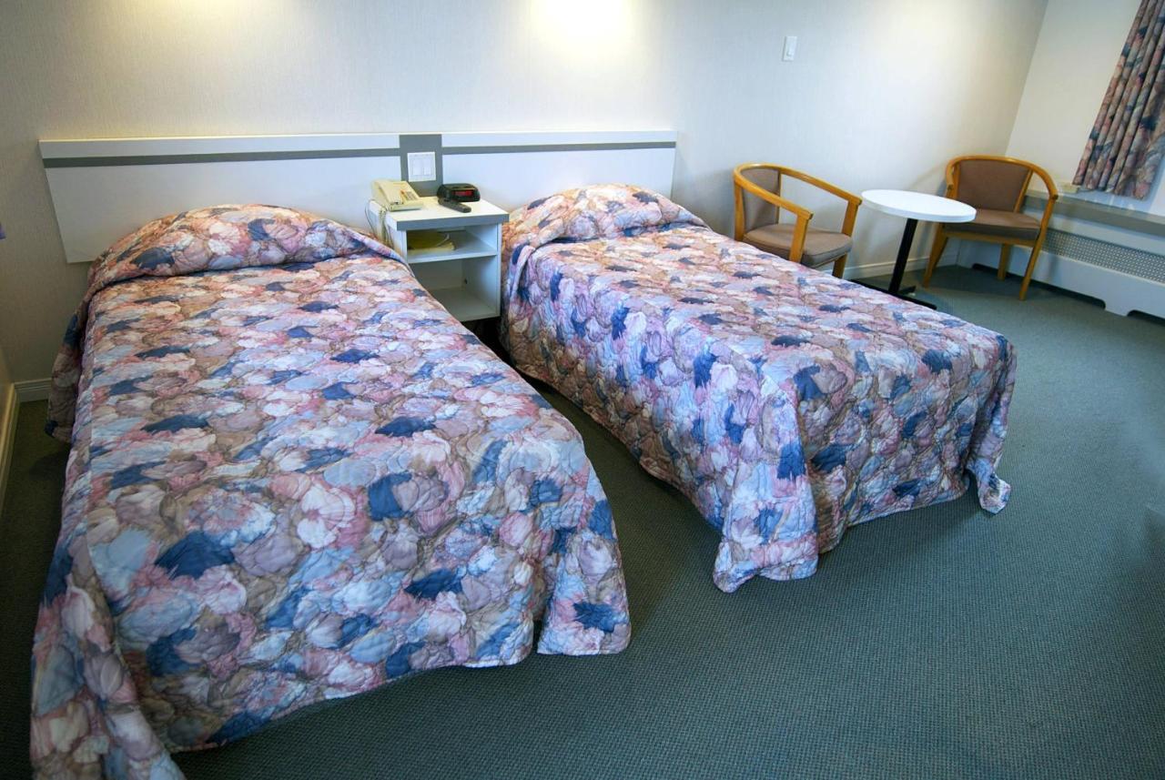 Daigle'S Motel Saint Leonard Habitación foto