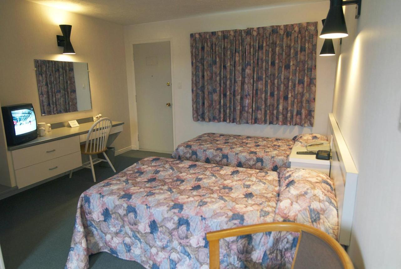 Daigle'S Motel Saint Leonard Habitación foto